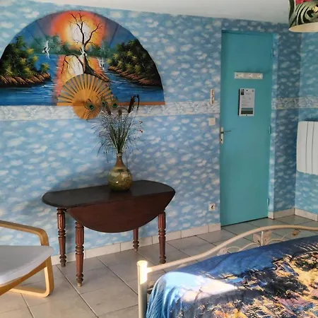 La Du Bout Du Monde Bed & Breakfast Bouillac (Aveyron)