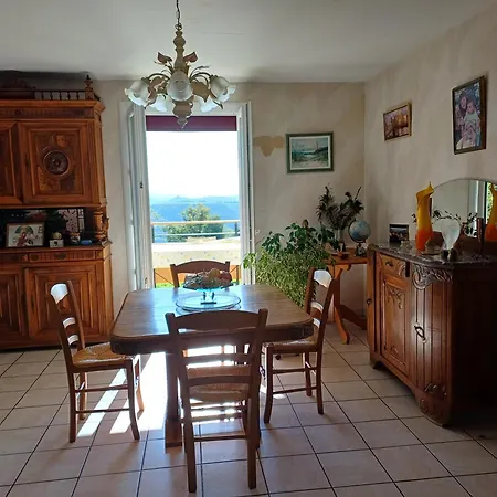 Bed & Breakfast La Du Bout Du Monde 3*