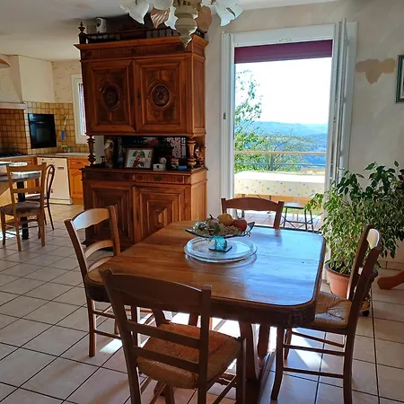 Bed & Breakfast La Du Bout Du Monde 3*